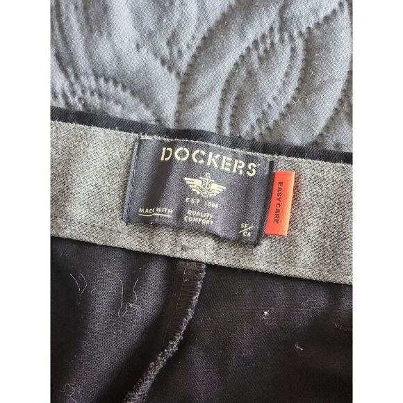 Dockers Men's Slim Fit Dress Pants - Size 34 - Black - Picture 6 of 8